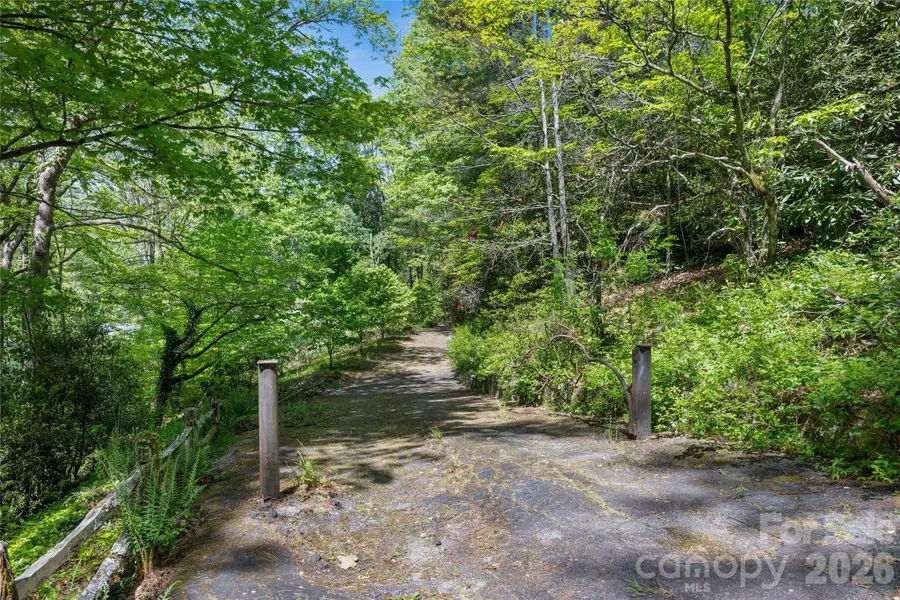 1923 Cold Mountain Road, Lake Toxaway, NC 28747 - #2