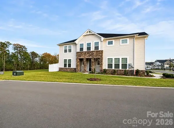 14618 Tamarack Drive, Charlotte, NC 28278