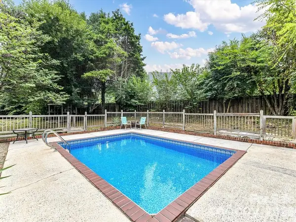 21021 Entrada Drive, Cornelius, NC 28031