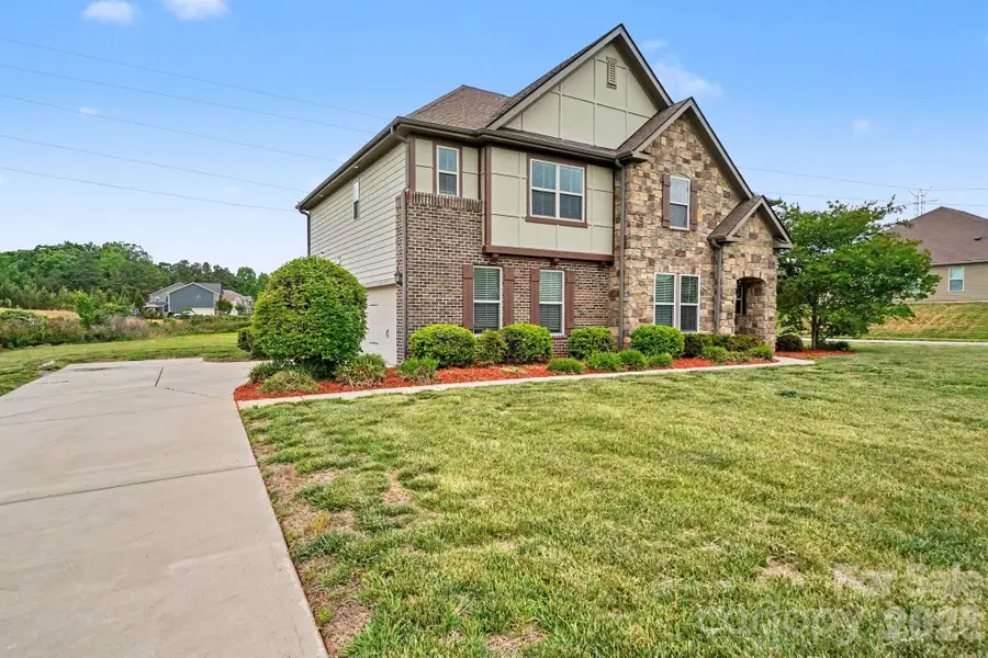 502 Alucio Court, Matthews, NC 28104 - #2