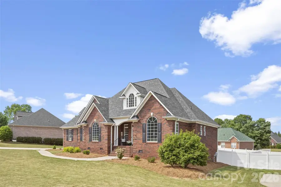 220 Landry Drive, Kings Mountain, NC 28086 - #2
