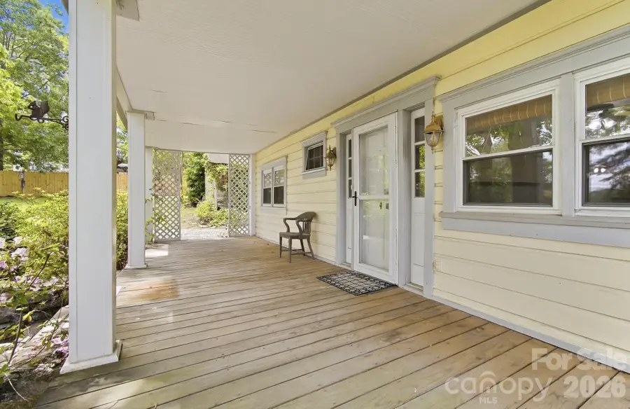 479 St Pauls Road, Hendersonville, NC 28792 - #2