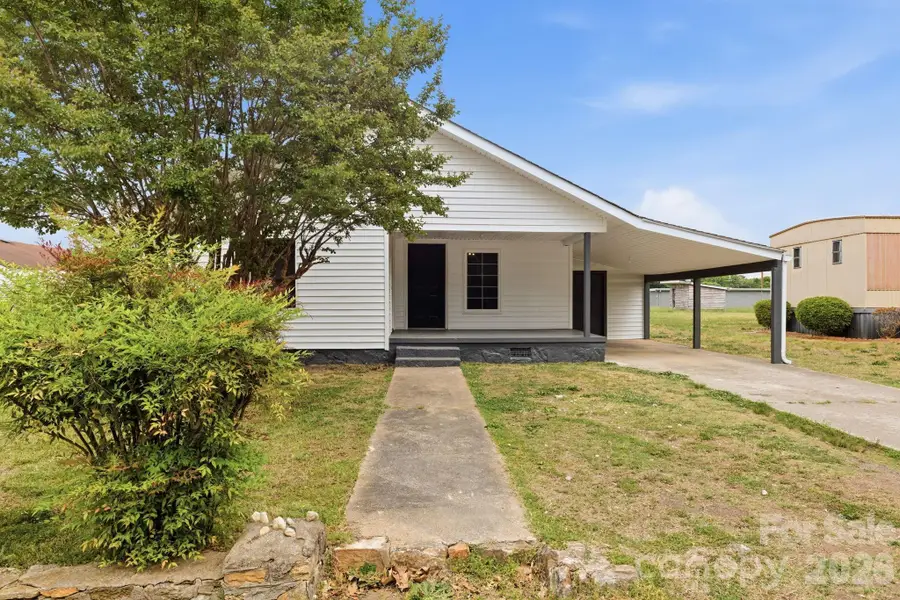 3620 2nd Avenue Sw, Hickory, NC 28602 - #3