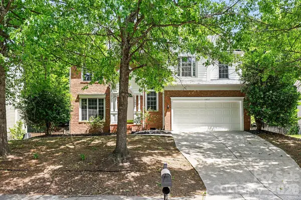 5802 Swanston Drive, Charlotte, NC 28269