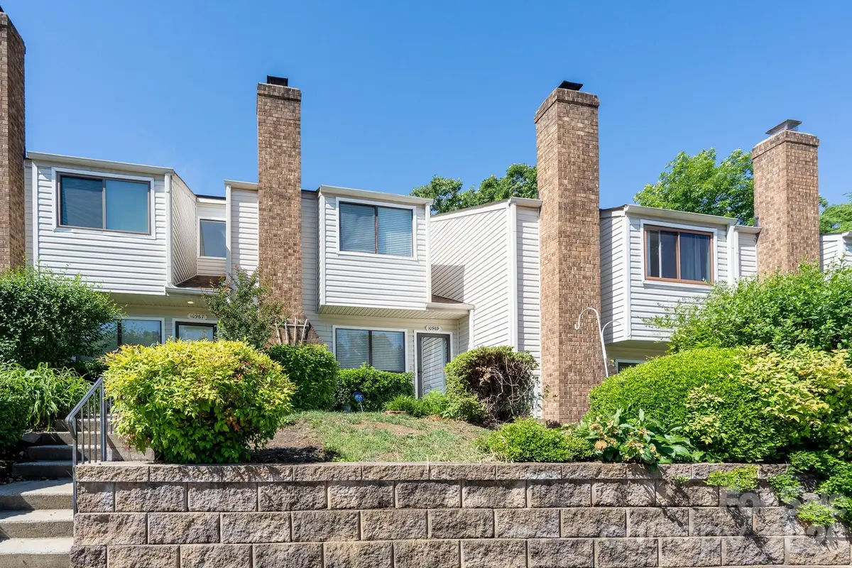 10969 Carmel Crossing Road, Charlotte, NC 28226 - #1
