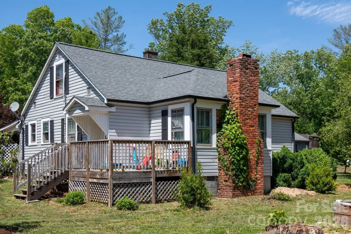 828 Jamestown Road, Morganton, NC 28655 - #1