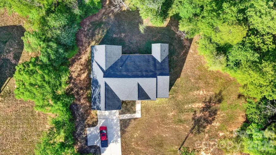 1182 Cape Hickory Road, Hickory, NC 28601 - #2