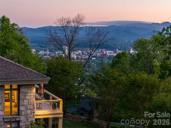 65 Crestwood Road, Asheville, NC 28804