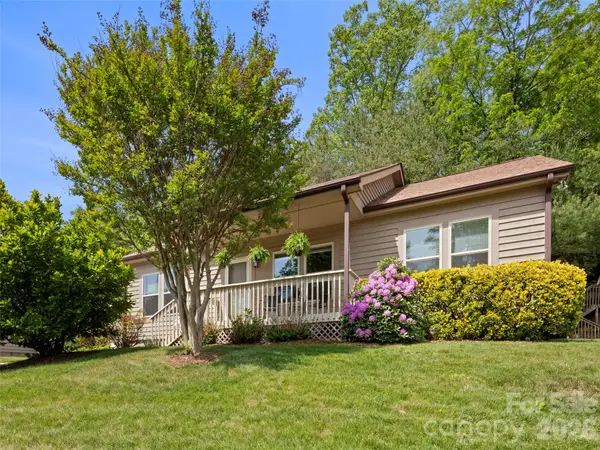 1 Hedgerose Court #B, Asheville, NC 28805