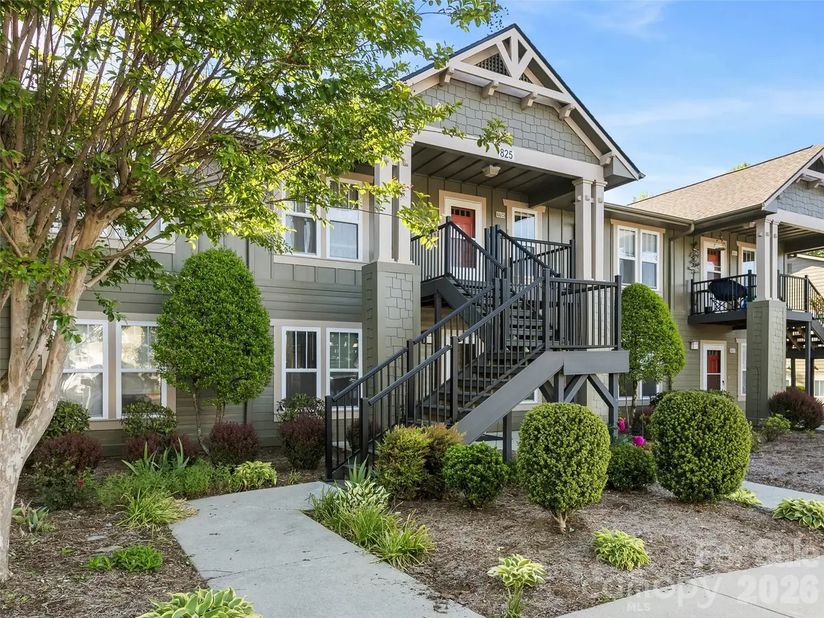 1704 Deermouse Way, Hendersonville, NC 28792 - #1