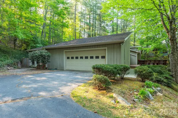 58 Ballantree Drive, Asheville, NC 28803