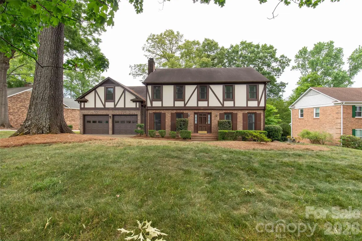 7201 Hopeton Road, Charlotte, NC 28210 - #1