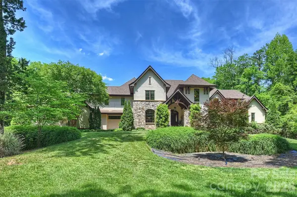 4901 Carmel Park Drive, Charlotte, NC 28226