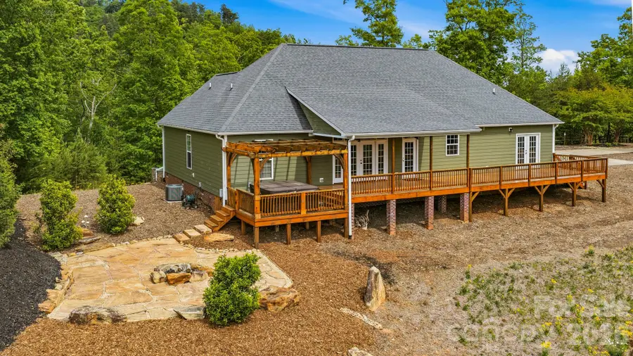 234 Crest Drive, Lake Lure, NC 28746 - #3