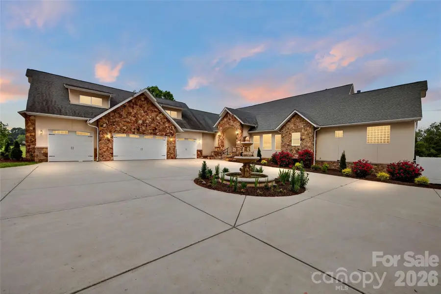 4511 Howey Farms Drive, Waxhaw, NC 28173 - #3