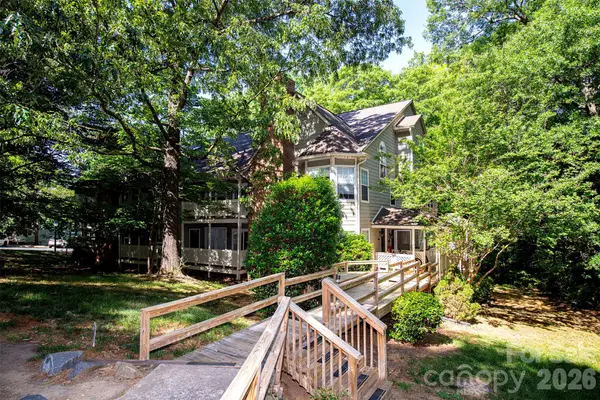 6500 Clavell Lane, Charlotte, NC 28210