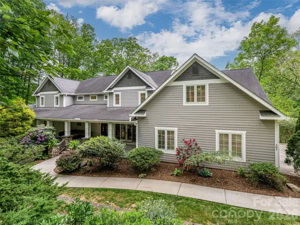 307 S Braeside Court, Asheville, NC 28803