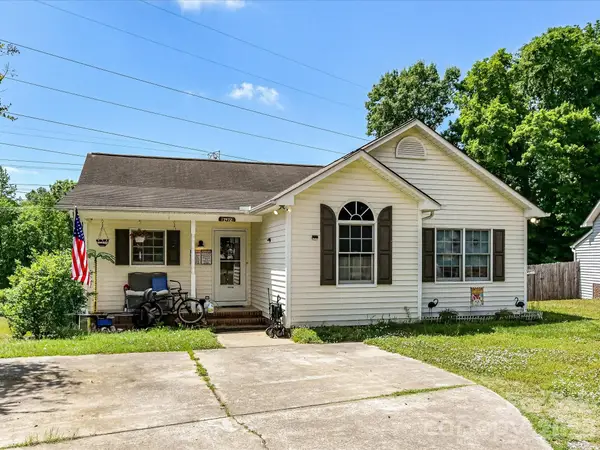 1472 Ridgewood Drive, Concord, NC 28027