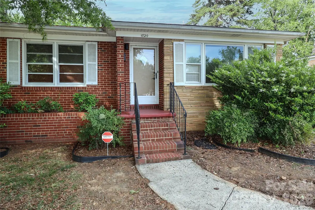 1720 Miles Court, Charlotte, NC 28216 - #1