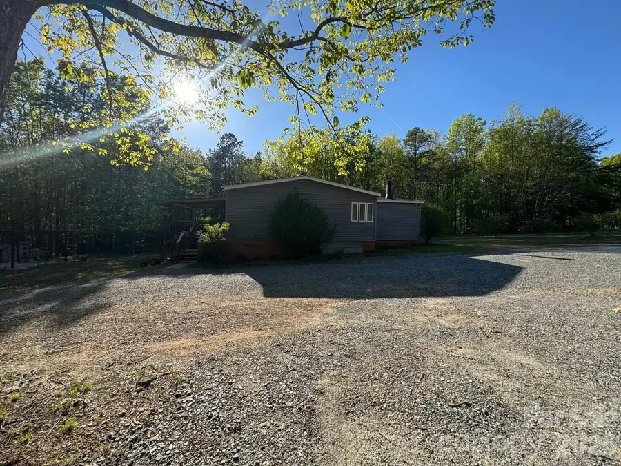 135 Benton Road, Kings Mountain, NC 28086 - #3