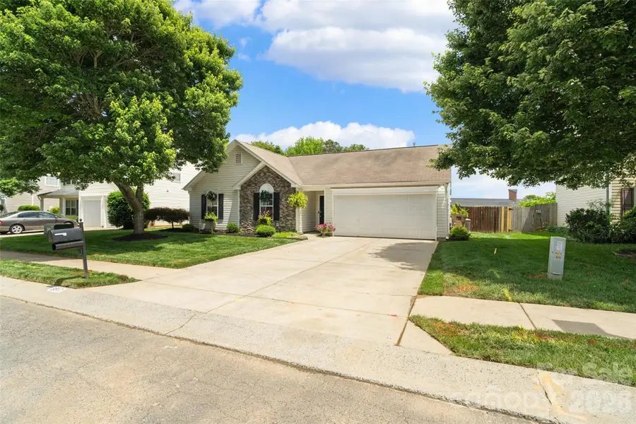 3917 Laurel View Circle, Indian Trail, NC 28079 - #3