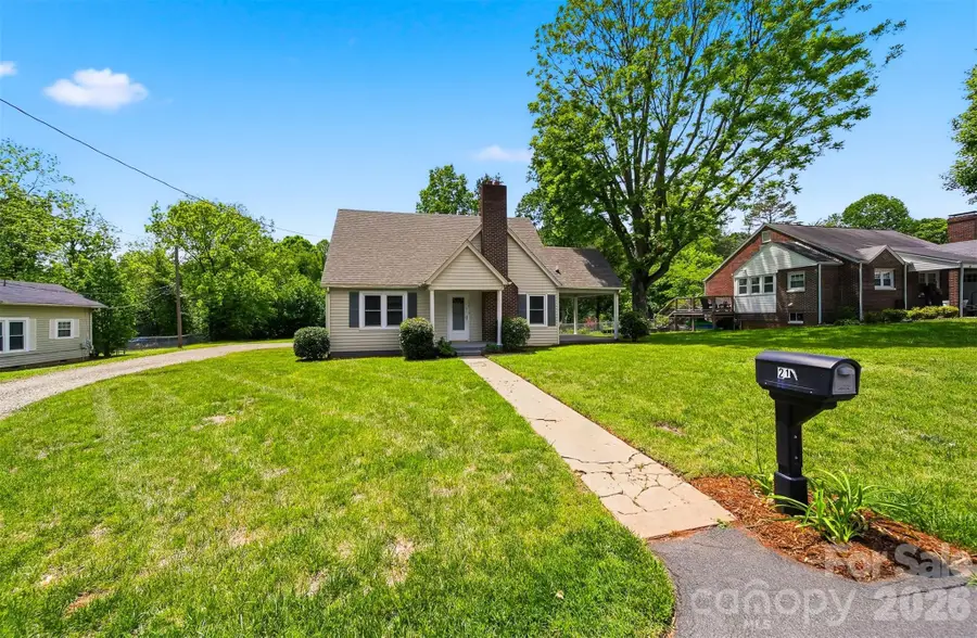 210 Valdese Drive, Morganton, NC 28655 - #2