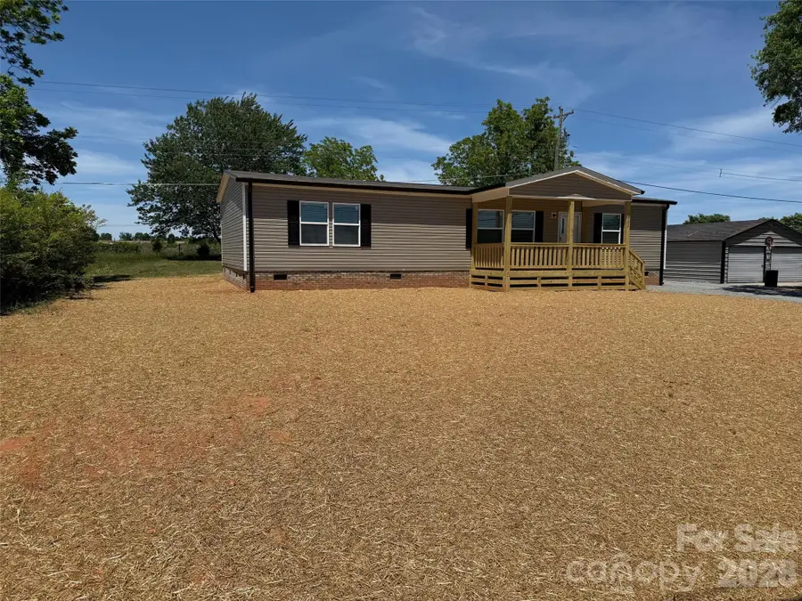 3932 Sunset Boulevard, Shelby, NC 28152 - #3