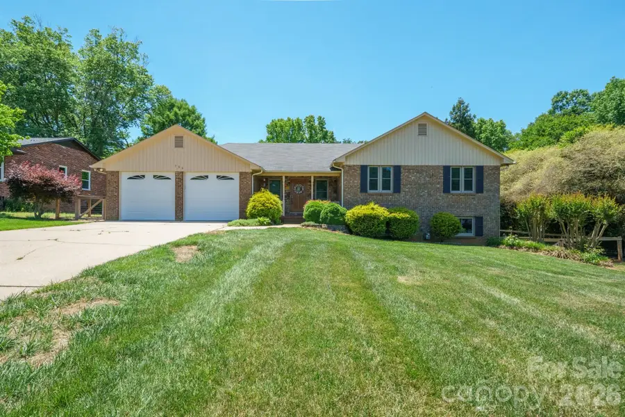 725 Sunridge Drive #18, Lincolnton, NC 28092 - #2