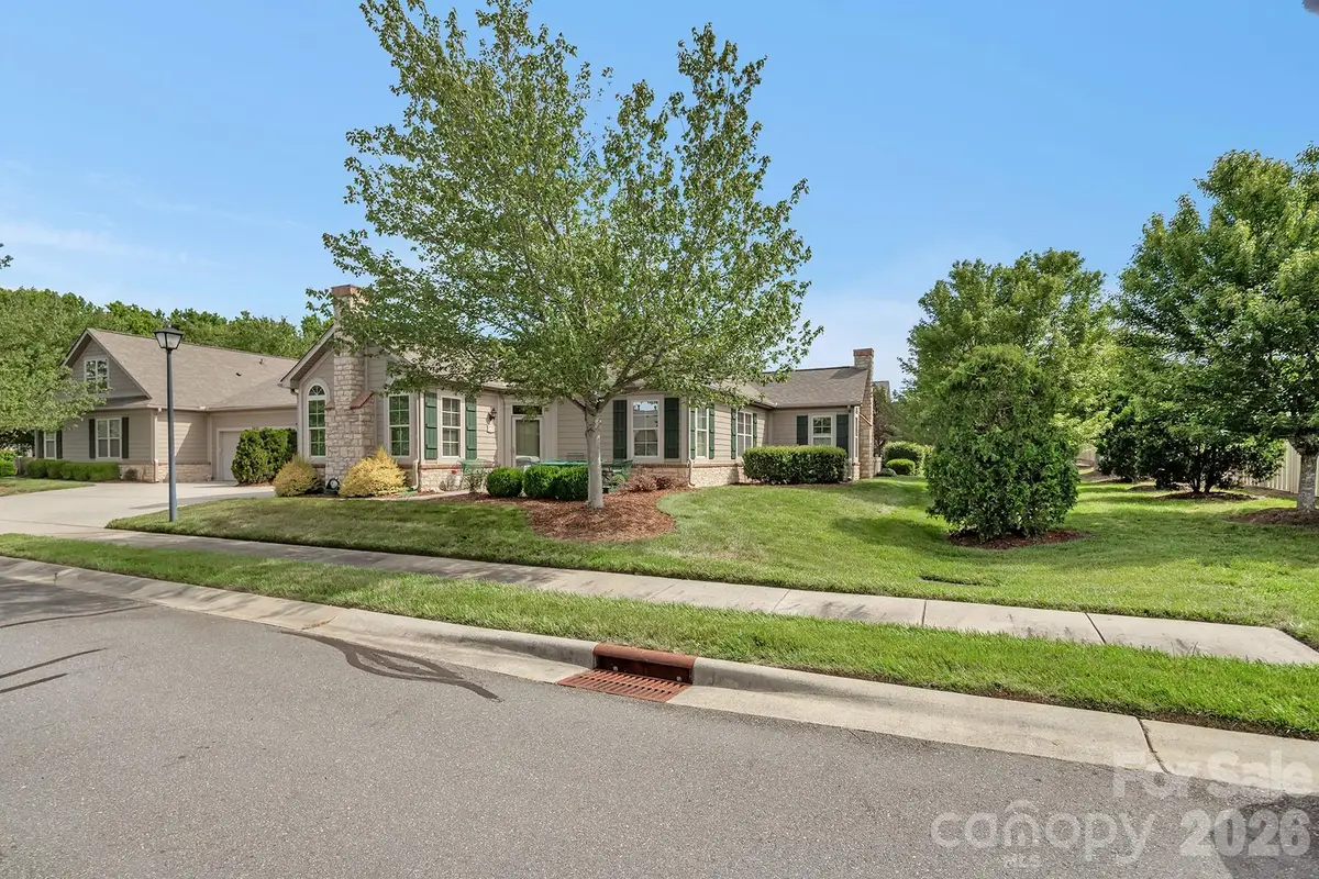 4607 Nashua Drive, Matthews, NC 28105 - #1
