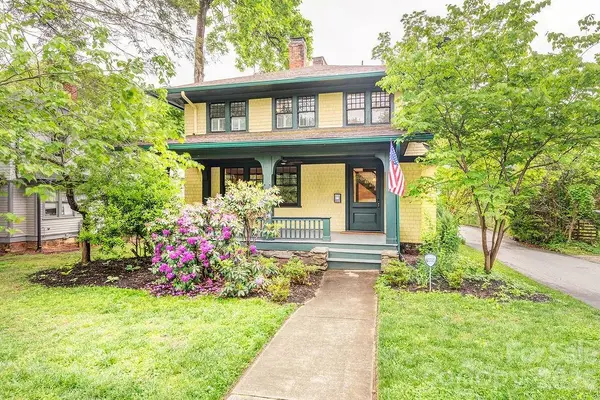 14 Watauga Street, Asheville, NC 28801