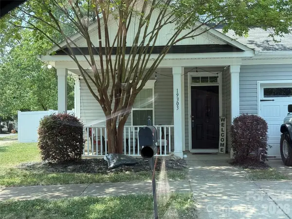 19303 Pocono Lane, Cornelius, NC 28031