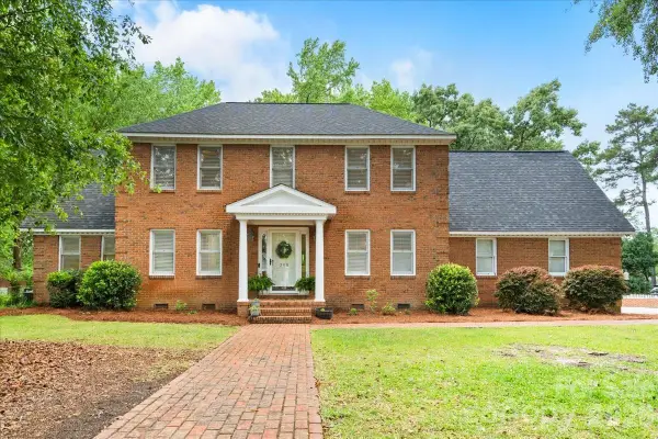 209 Fairway Road, Cheraw, SC 29520