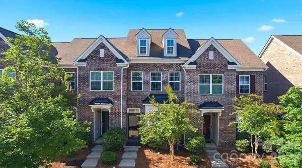 6913 Walnut Branch Lane, Charlotte, NC 28277