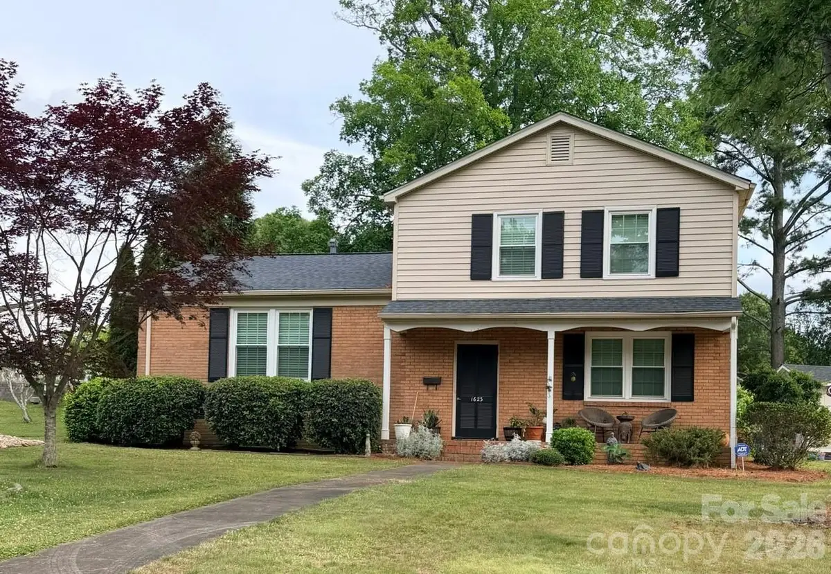 1623 Paddock Circle, Charlotte, NC 28209 - #1