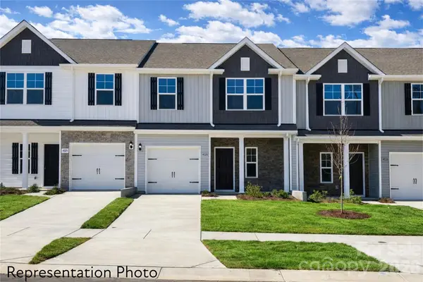 4737 Muskogee Drive, Charlotte, NC 28227