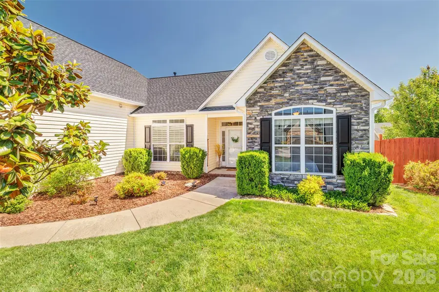 7 Breyerton Court, Asheville, NC 28804 - #2
