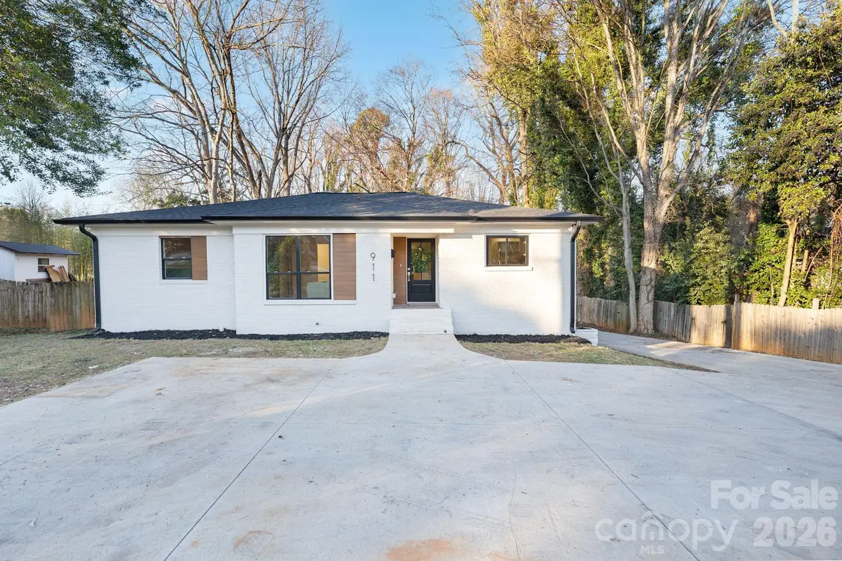 911 E Woodlawn Road, Charlotte, NC 28209 - #1