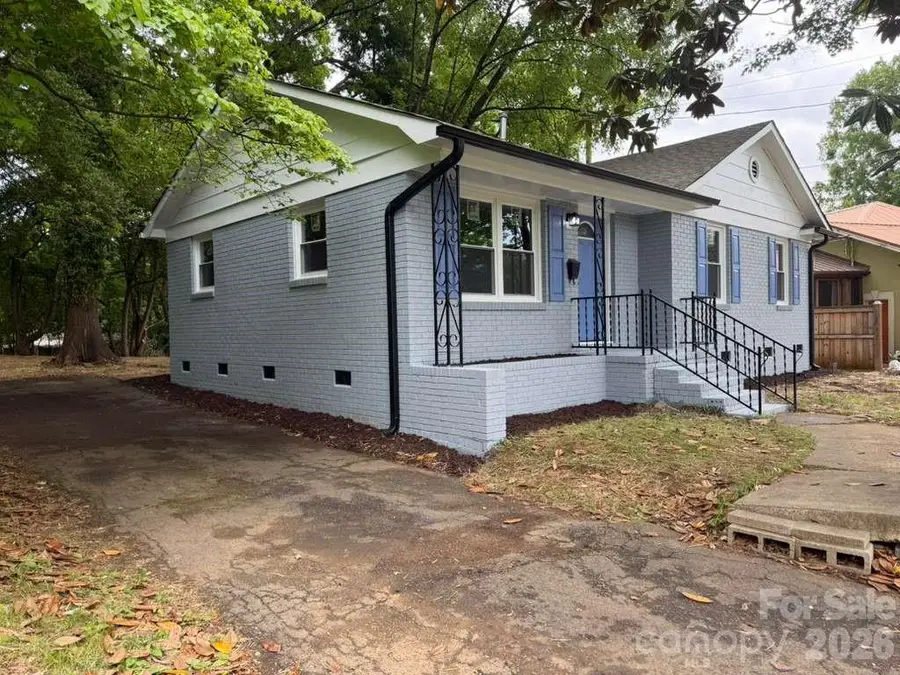 835 Ranch Street, Charlotte, NC 28208 - #2