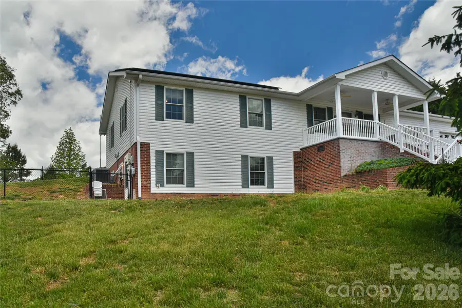 116 Kay Road, Flat Rock, NC 28731 - #2
