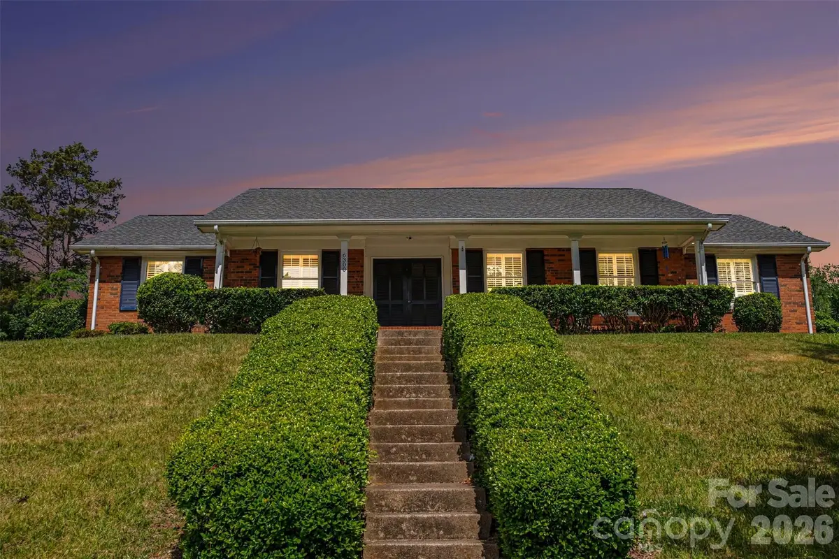 6300 Idlebrook Drive, Charlotte, NC 28212 - #1