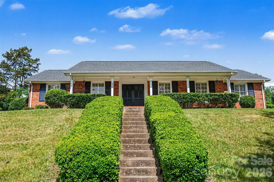 6300 Idlebrook Drive, Charlotte, NC 28212 - #2
