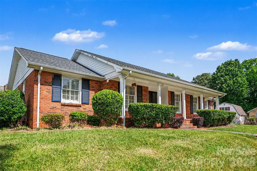 6300 Idlebrook Drive, Charlotte, NC 28212 - #3