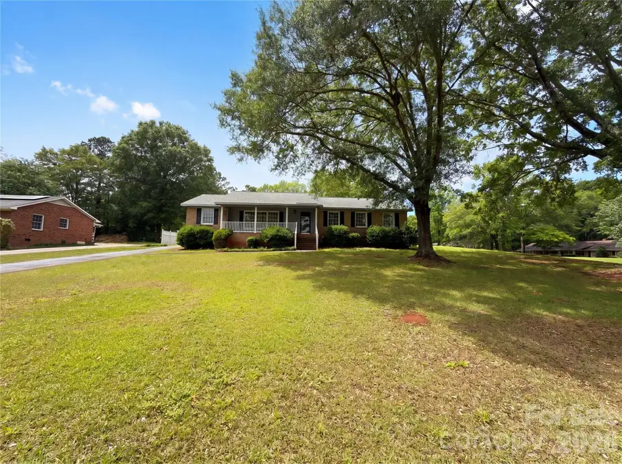 2077 Strafford Drive, Lancaster, SC 29720 - #2