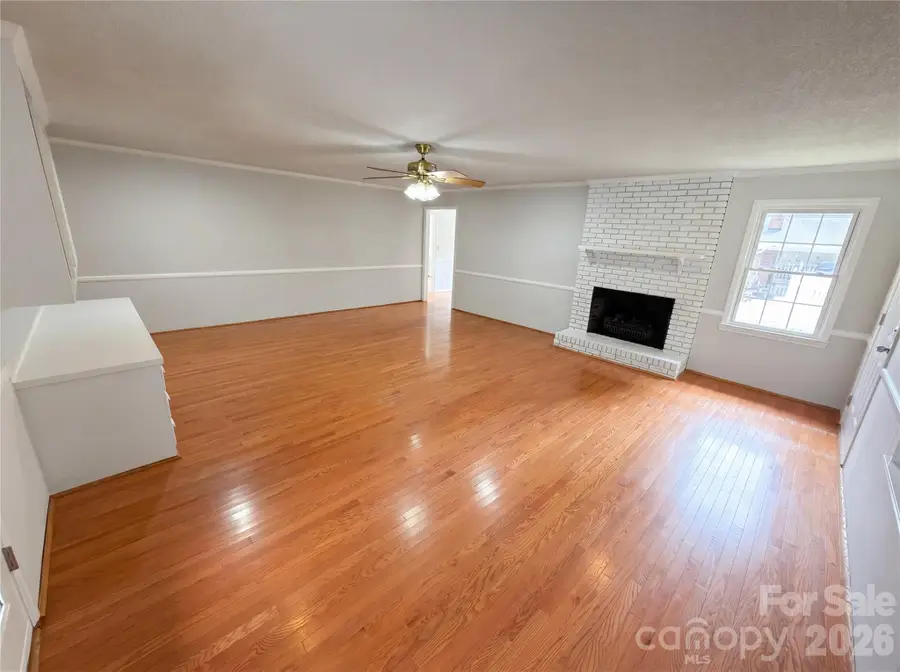 2077 Strafford Drive, Lancaster, SC 29720 - #3
