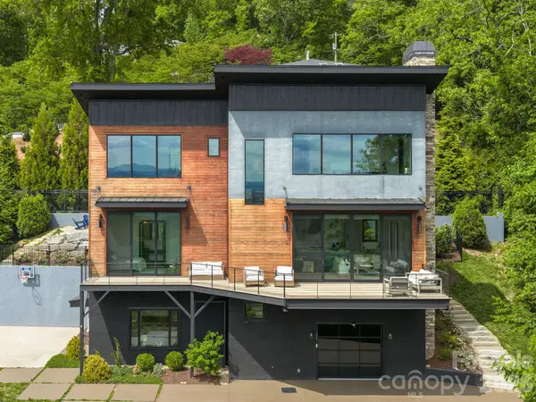 127 N Griffing Boulevard, Asheville, NC 28804