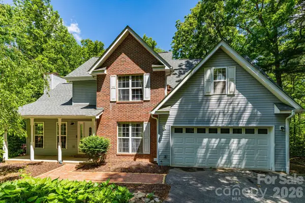 757 Zelda Court, Hendersonville, NC 28792
