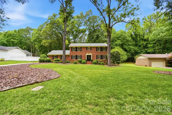405 Hillcrest Drive, Harrisburg, NC 28075