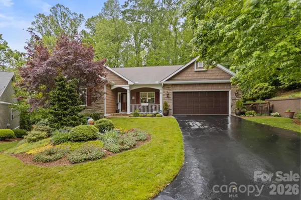 69 Old Pasture Way, Hendersonville, NC 28739