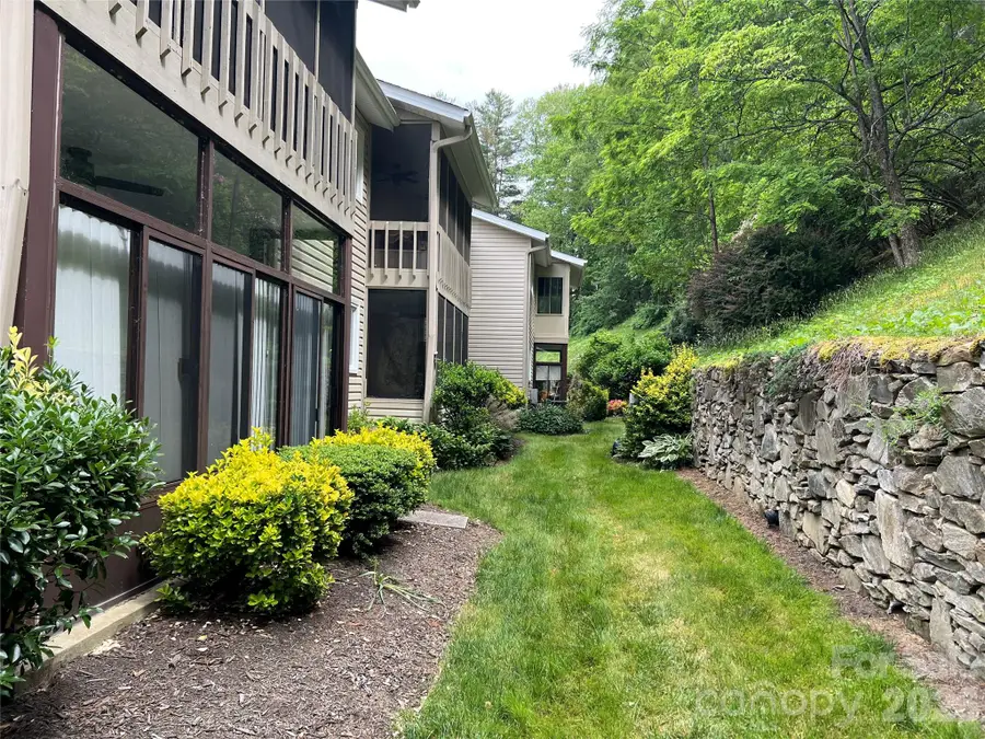 610 Britton Creek Drive, Hendersonville, NC 28791 - #3