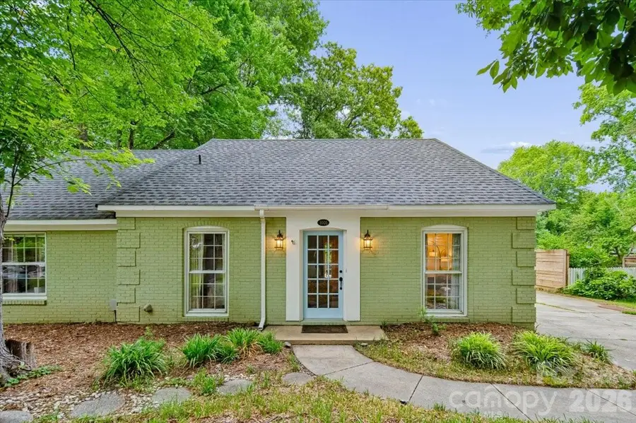 1005 Pinafore Drive, Charlotte, NC 28212 - #2